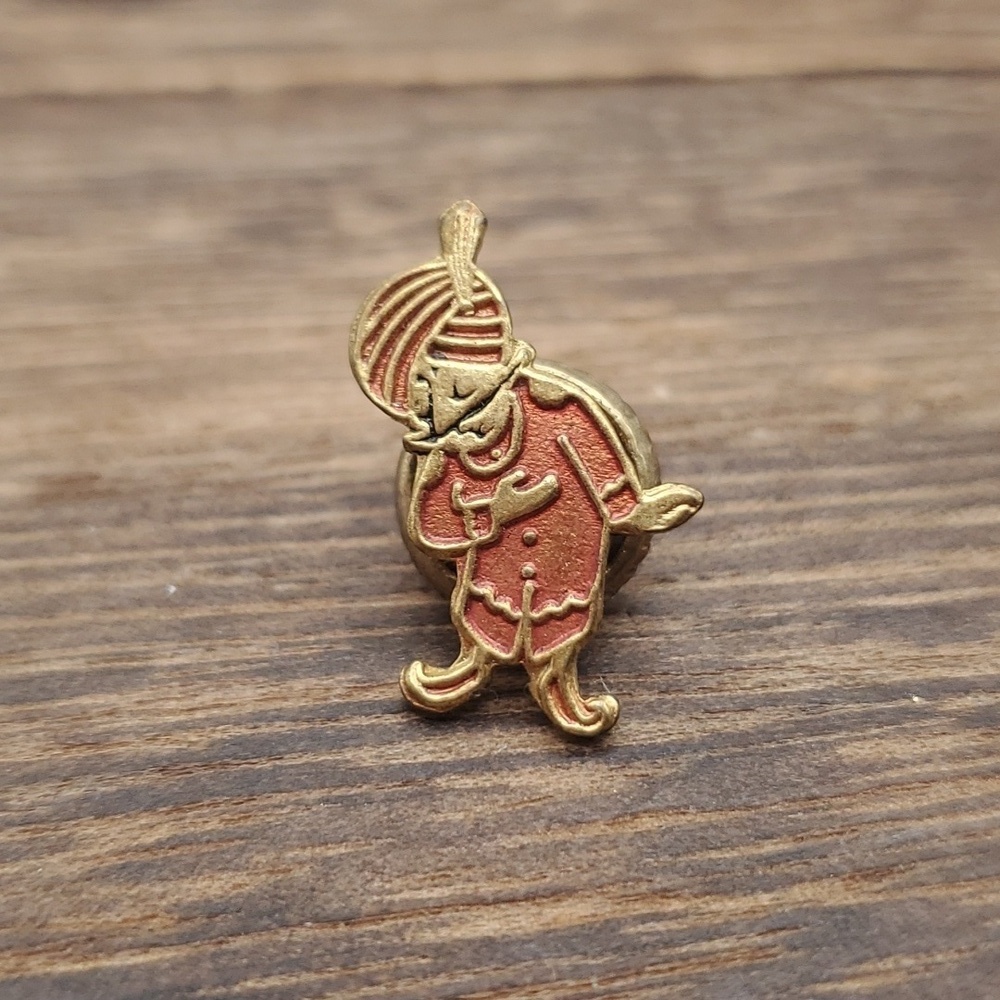 14k gold‎ genie screw back pin heirloom quality vintage Indian jewlery B621